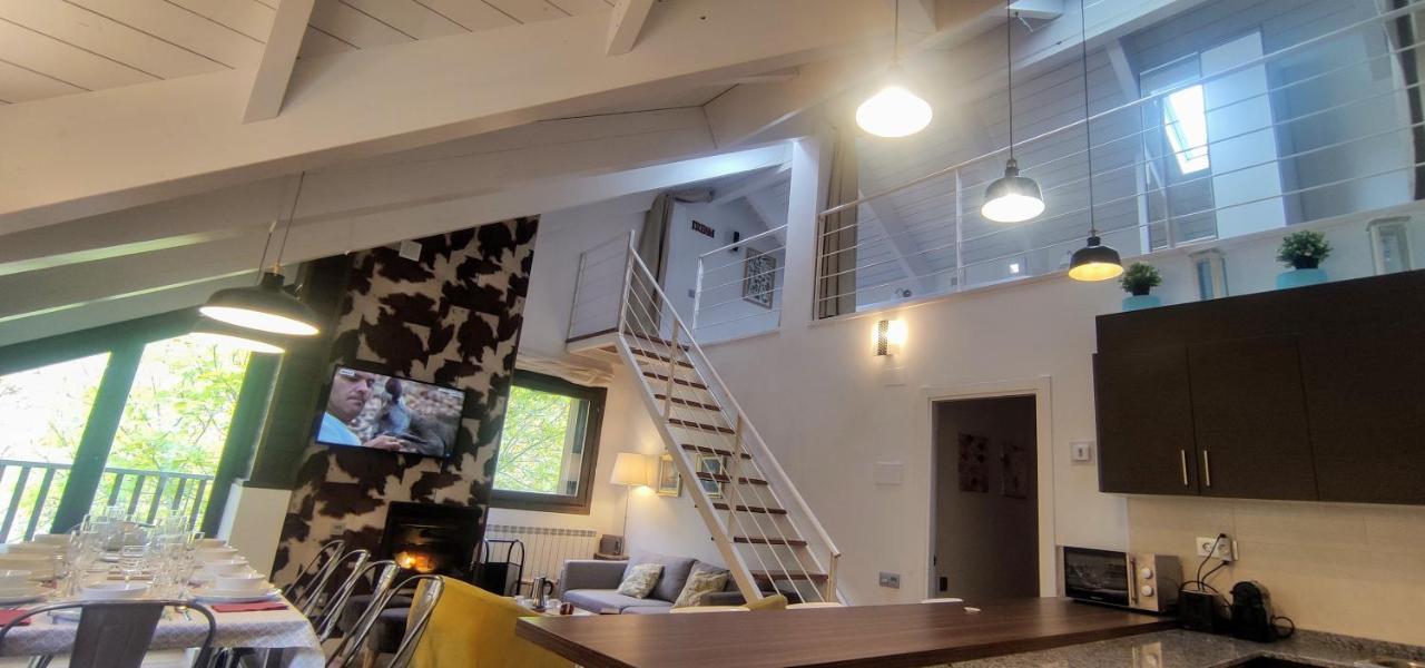 Pleta Del Mon Atico Apartment เบนาสเก ภายนอก รูปภาพ